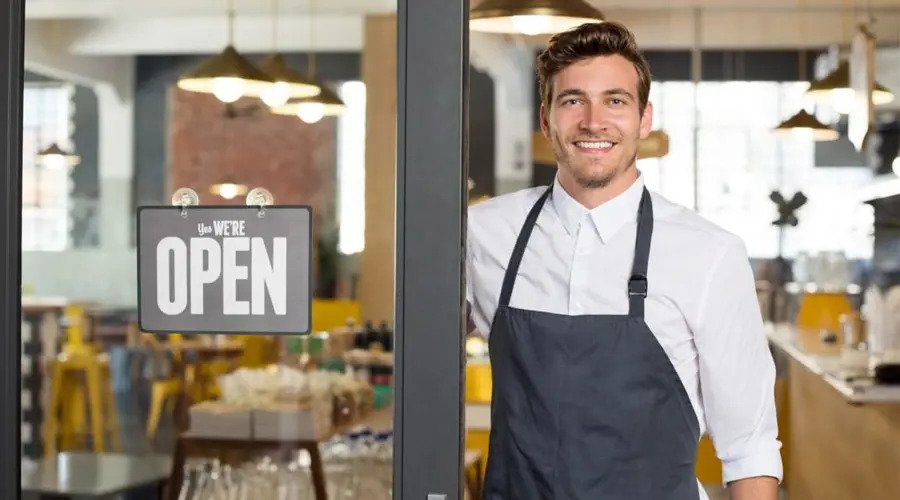 Guide to Opening a Restaurant in UAE Free Zones